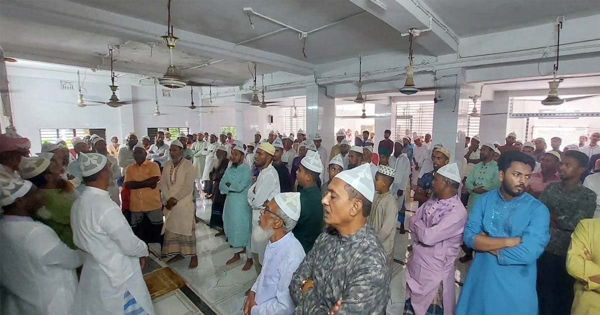 সৌদির সঙ্গে মিল রেখে রাঙ্গাবালীর ৮ গ্রামে ঈদ উদযাপন