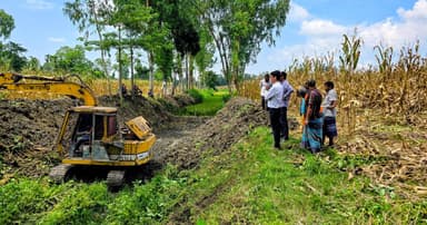 রৌমারীতে খাল খনন কাজের উদ্বোধন