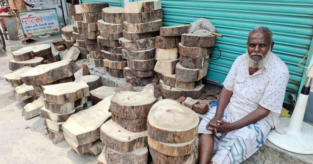 সৈয়দপুরে ঈদ এলেই বাড়ে মাংস কাটার খাটিয়ার চাহিদা