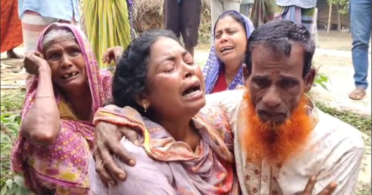 উল্লাপাড়ায় দুগ্ধ সমিতির সাবেক ম্যানেজারকে কুপিয়ে হত্যা
