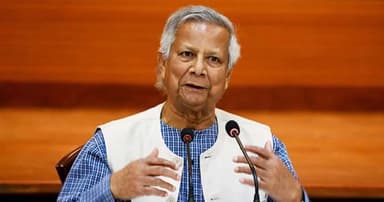 ইউনূসসহ ১৬ জনের বিরুদ্ধে মামলার আবেদন