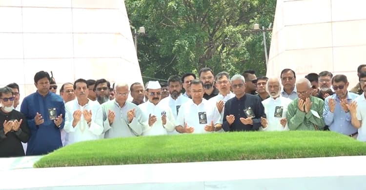 জিয়াউর রহমানের সমাধিতে শ্রদ্ধা নিবেদন করলেন প্রধানমন্ত্রী