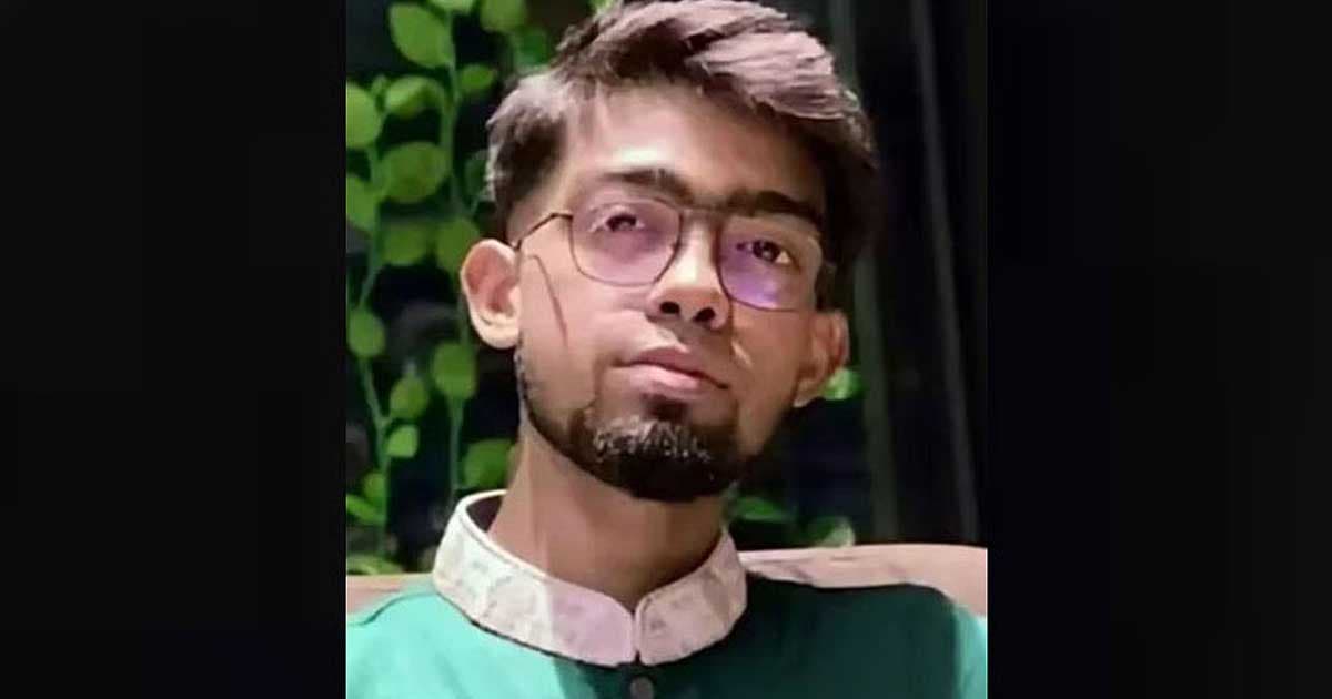 ‘বন্ধুস্থানীয় ছোটভাই’ দীপকে নৌ পুলিশে হস্তান্তর
