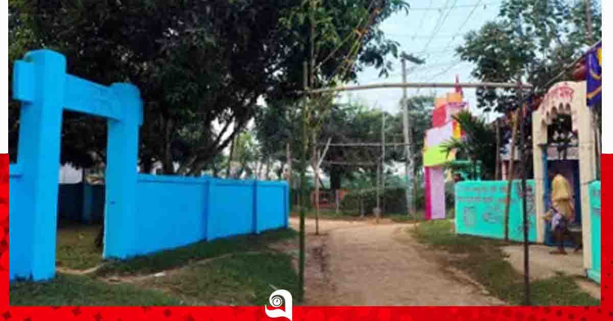 বাহুবলে ১০ ফুট দূরত্বে মসজিদ-মন্দির, সম্প্রীতির বন্ধনে দুই সম্প্রদায়