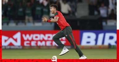 টস জিতে ব্যাটিংয় বিপর্যয়ে জিম্বাবুয়ে