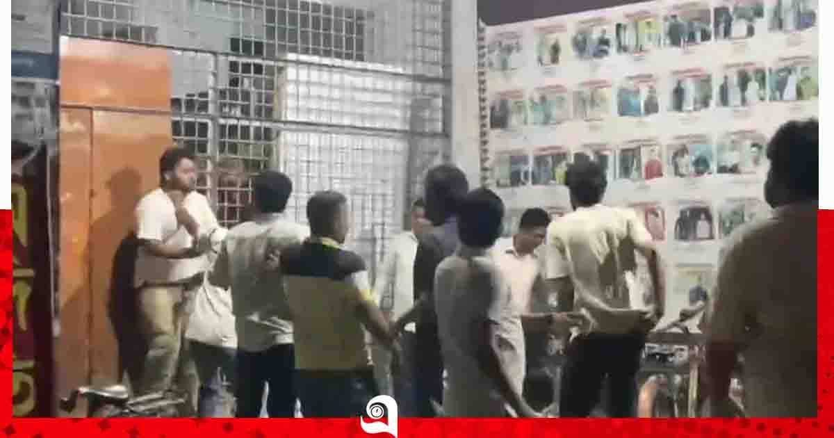 রাবিতে সাংবাদিকদের ওপর হামলা,  চিহ্নিত হলেও গ্রেপ্তার হয়নি কেউ