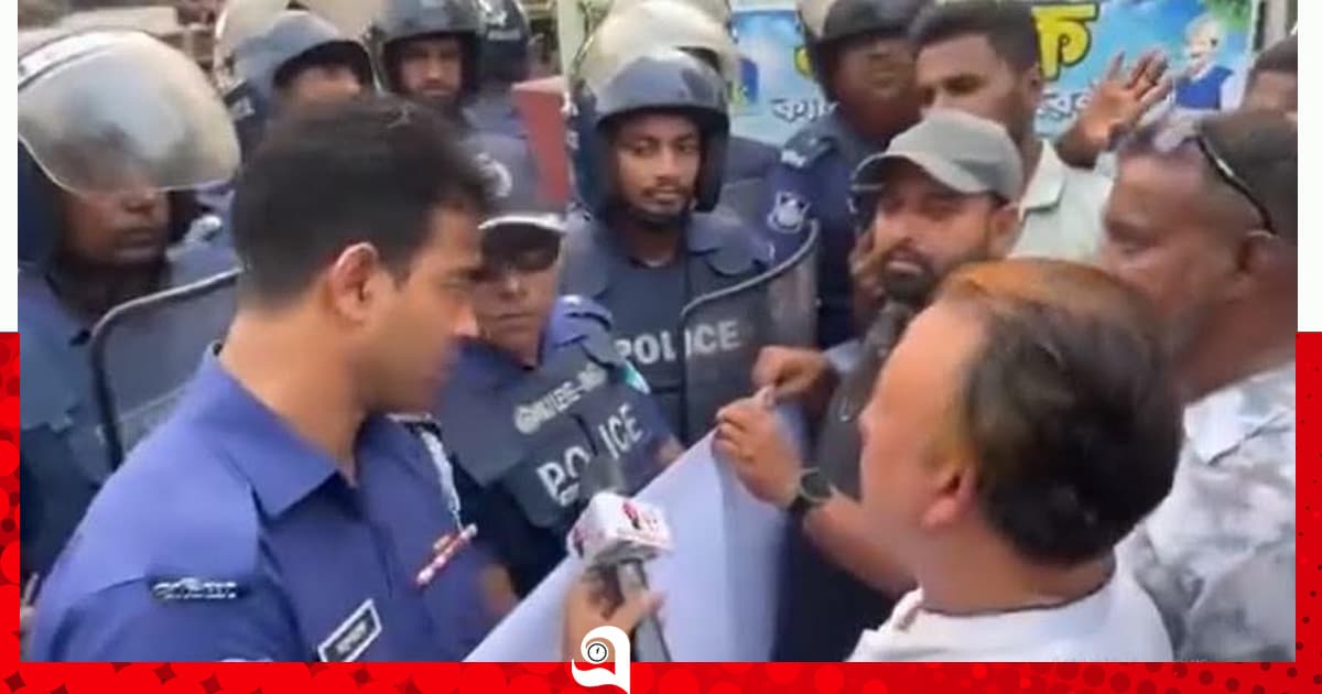নাসীরুদ্দীন পাটওয়ারীর ওপর হামলায় কুষ্টিয়ায় বিক্ষোভ, পুলিশের বাধা