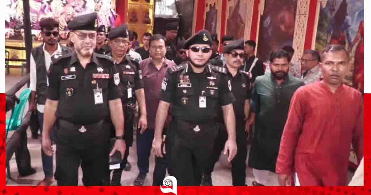 পটুয়াখালীর পূজামণ্ডপে এসআরবি-৮ অধিনায়ক