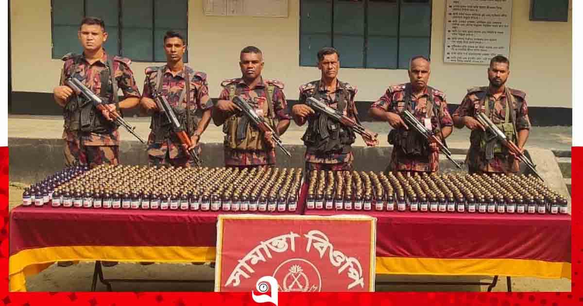 মহেশপুর সীমান্তে অভিযানে বিপুল পরিমাণ মাদক উদ্ধার