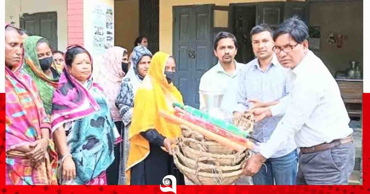 জামালগঞ্জে এলসিএসের ৭০ নারী কর্মীর মাঝে কাজের সরঞ্জাম বিতরণ