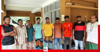 সুন্দরবনে কয়লাবোঝাই কার্গোসহ আটক ৯