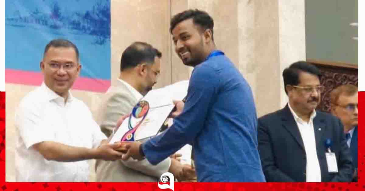 রাঙামাটির সাইমুন ইসলাম পেলেন ‘ইয়্যুথ ভলান্টিয়ার অ্যাওয়ার্ড ২০২৬’