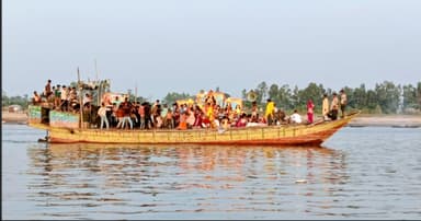 সারিয়াকান্দির যমুনা-বাঙালি-সুখদহে প্রতিমা বিসর্জন
