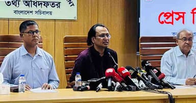 শেখ হাসিনা ফিরলে কোনো মবের মুখোমুখি হবেন না: তথ্য উপদেষ্টা