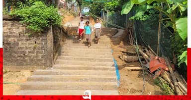 পাহাড়ি পুঞ্জিতে যাতায়াত সহজ করতে কারিতাসের উদ্যোগে নির্মিত হলো সিঁড়ি