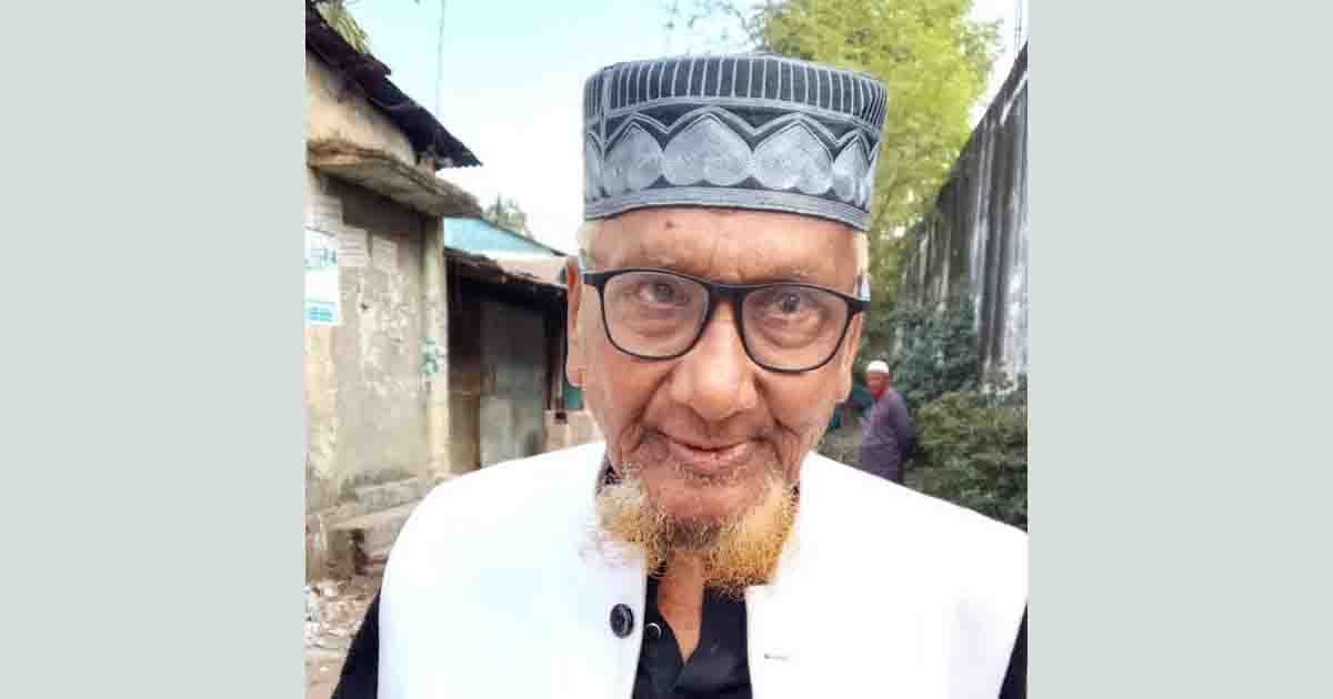 ১৫ বছর ধরে প্রতিদিন স্ত্রীর কবরের পাশে যান আইনজীবী