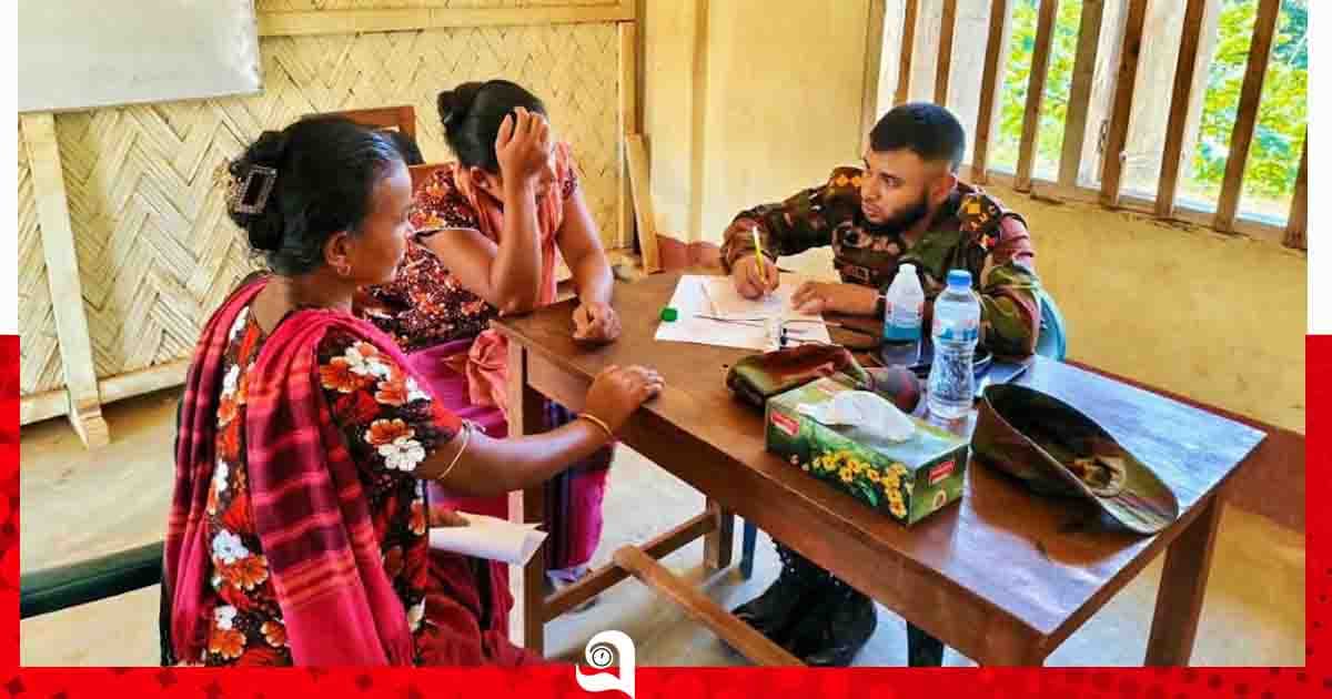 অবরোধের মধ্যেও দুর্গম জারুলছড়িতে সেনাবাহিনীর চিকিৎসাসেবা