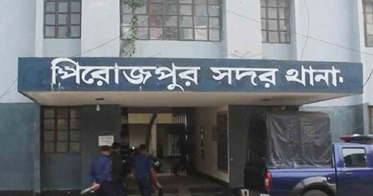 বাবার দাফনে বাড়ি ফাঁকা, চুরি হলো সাড়ে ৫ লাখ টাকা-স্বর্ণ