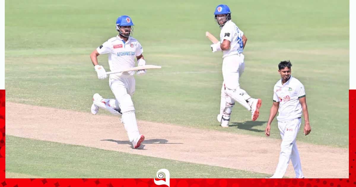 ১৩৫ রানে পিছিয়ে থেকে দ্বিতীয় দিন শেষ করলো আফগানিস্তান