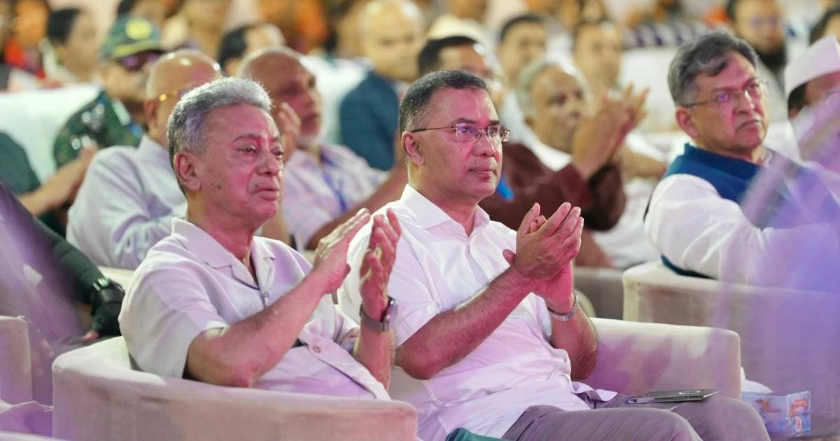 চট্টগ্রামের জেএম সেন হল পূজামণ্ডপ পরিদর্শন প্রধানমন্ত্রীর