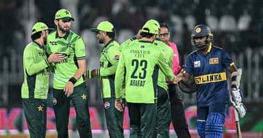স্লো ওভার রেটের কারণে পাকিস্তান-শ্রীলঙ্কার জরিমানা