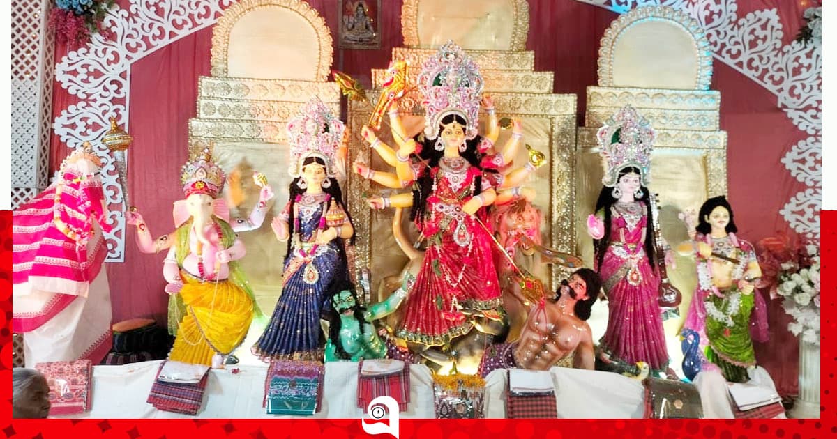 দেশজুড়ে দুর্গোৎসব, আজও চলছে সপ্তমীর আচার