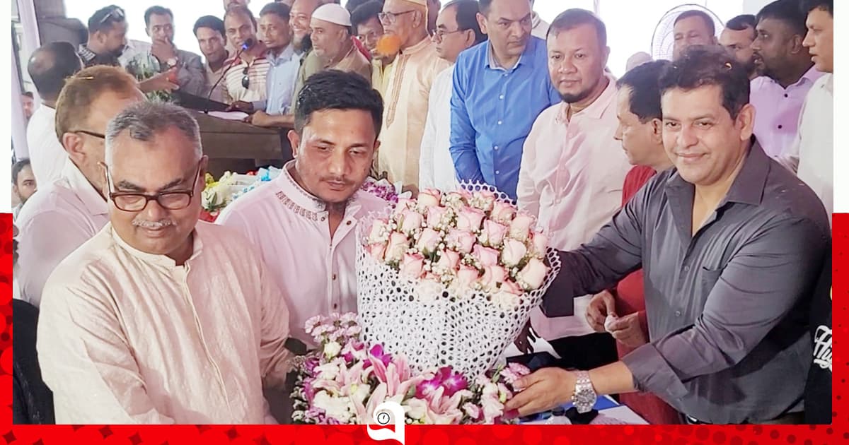 আয়কর আদায়ে শীর্ষে রূপগঞ্জ সাব-রেজিস্ট্রি অফিস: দিপু ভূঁইয়া