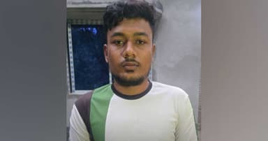 প্রধানমন্ত্রীর রাজশাহী সফরের ছবিতে বাজে মন্তব্যকারী আটক: স্বরাষ্ট্র মন্ত্রণালয়
