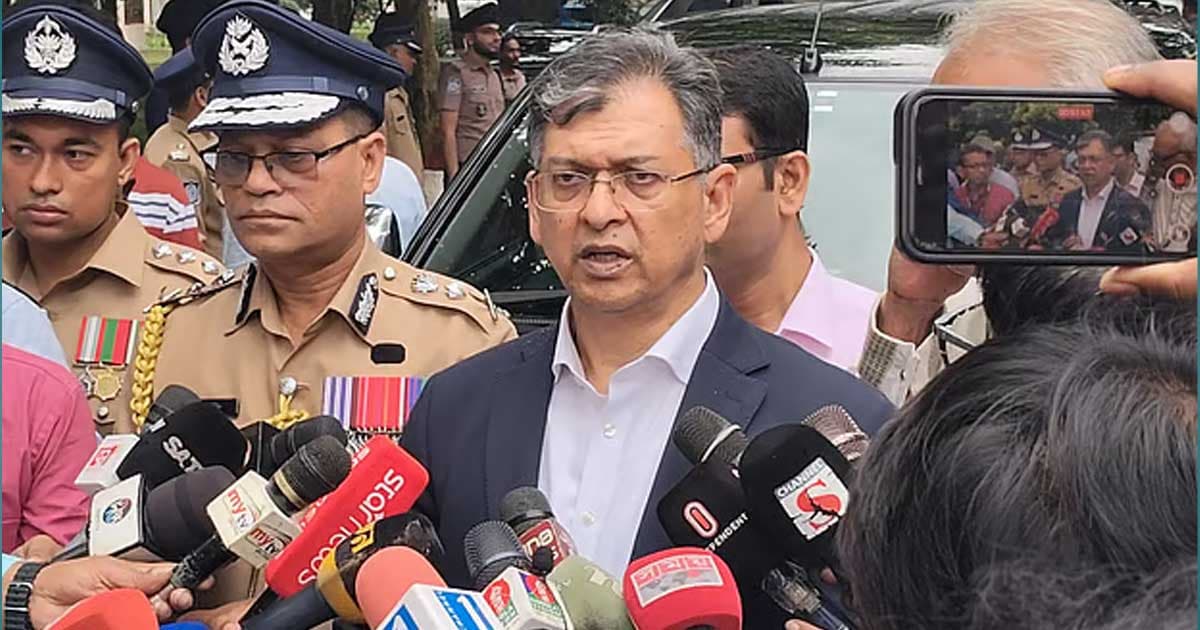 বিমানবাহিনীর সাবেক কর্মকর্তার মৃত্যু: তদন্তের আগে ‘মন্তব্য নয়’ বললেন স্বরাষ্ট্রমন্ত্রী