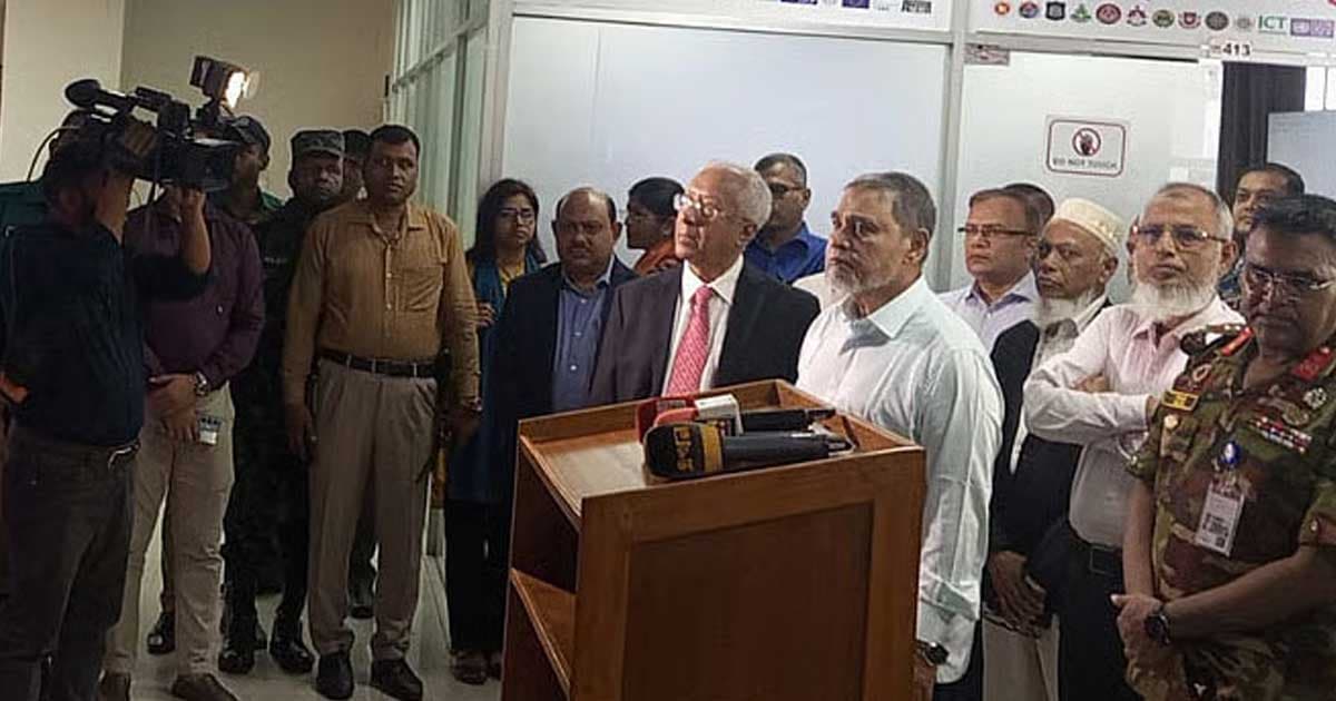 উপনির্বাচনকে ছোট করে দেখছি না, ‘সুন্দর’ ভোট হচ্ছে: সিইসি