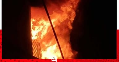 ১২ ঘণ্টা পর নিয়ন্ত্রণে চকবাজারের আগুন