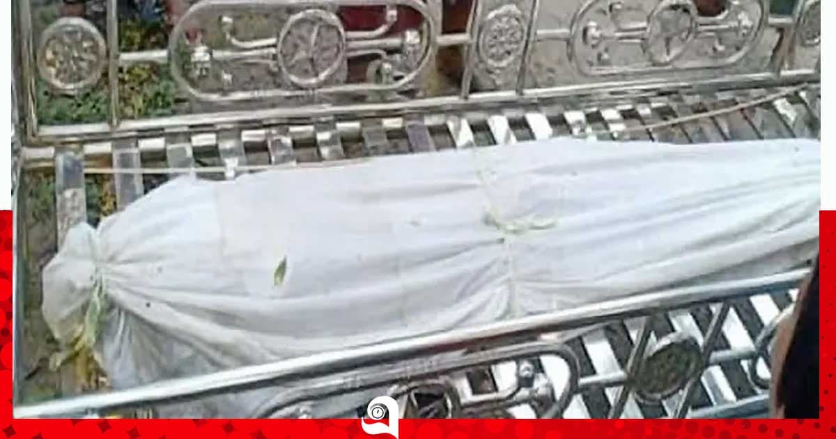ছেলের শেষবিদায়ের পরপরই মায়ের মৃত্যু