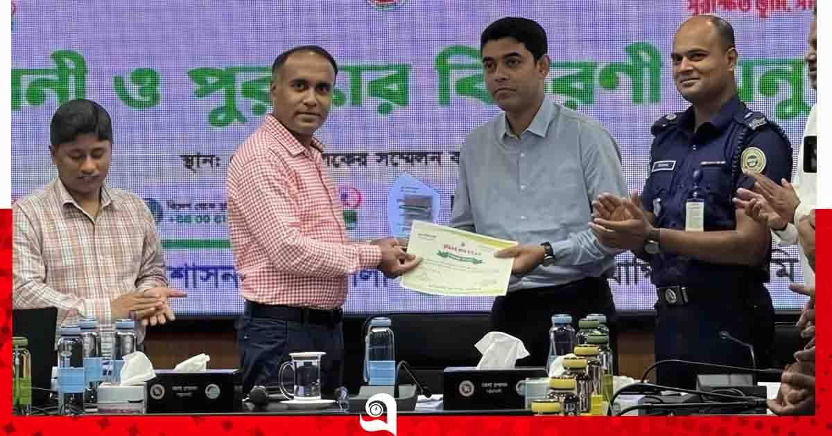 ভালোবাসায় সিক্ত হয়ে বাউফল ছাড়লেন মানবিক এসিল্যান্ড সোহাগ মিলু