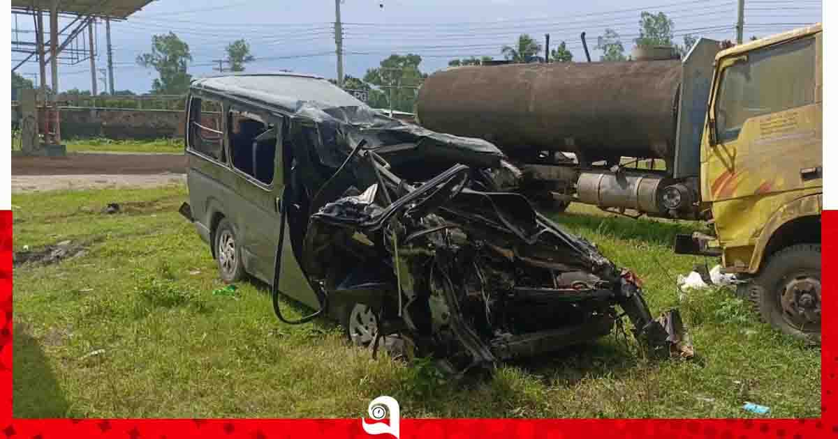 বগুড়ায় মাইক্রোবাস-ট্রাকের মুখোমুখি সংঘর্ষে নিহত ২, আহত ৭