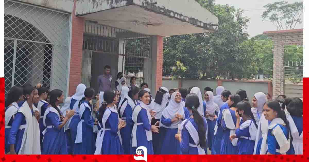ছাত্রীকে কুপ্রস্তাব ও হয়রানি, টুঙ্গিপাড়ায় শিক্ষক অব্যাহতি