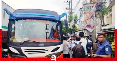 সীতাকুণ্ডে বাড়তি ভাড়ার চাপে নাকাল নিম্নআয়ের যাত্রীরা