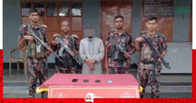 শিবগঞ্জ সীমান্তে ভারতীয় চোরাই মোবাইলসহ আটক ১