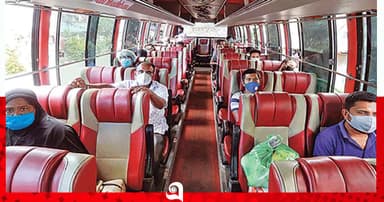 বাসযাত্রায় তুলনামূলক নিরাপদ যে সারির আসন