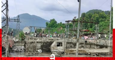বন্যার কারণে বাংলাদেশে বিদ্যুৎ রপ্তানি বন্ধ করলো নেপাল