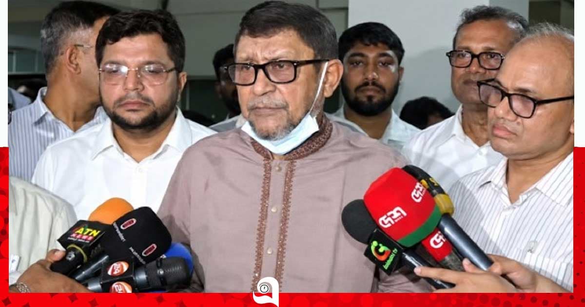 হয় আমি থাকব, না হয় হাসপাতালের দুর্নীতি থাকবে: স্বাস্থ্যমন্ত্রী