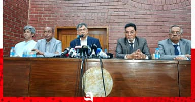 ডিসেম্বরে সংবিধান সংশোধনের চূড়ান্ত রিপোর্ট