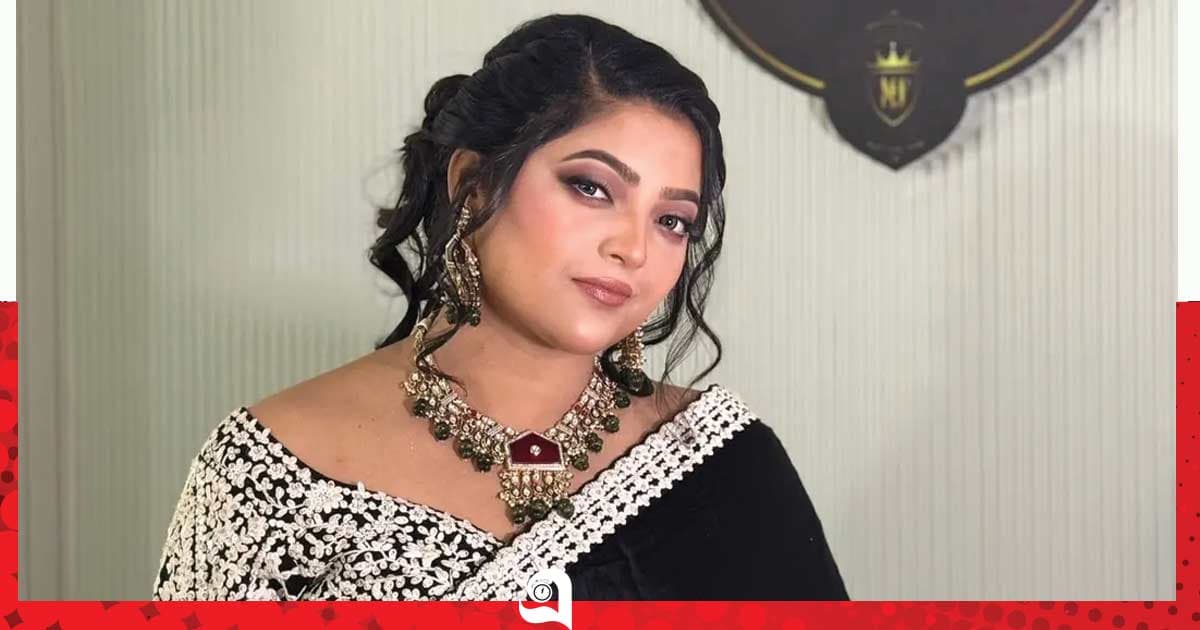 বাবা হারালেন কণ্ঠশিল্পী সালমা
