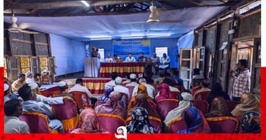 বাল্যবিবাহ-মাদকের বিরুদ্ধে মফিজিয়া হাই স্কুলে অভিভাবকের সমাবেশ
