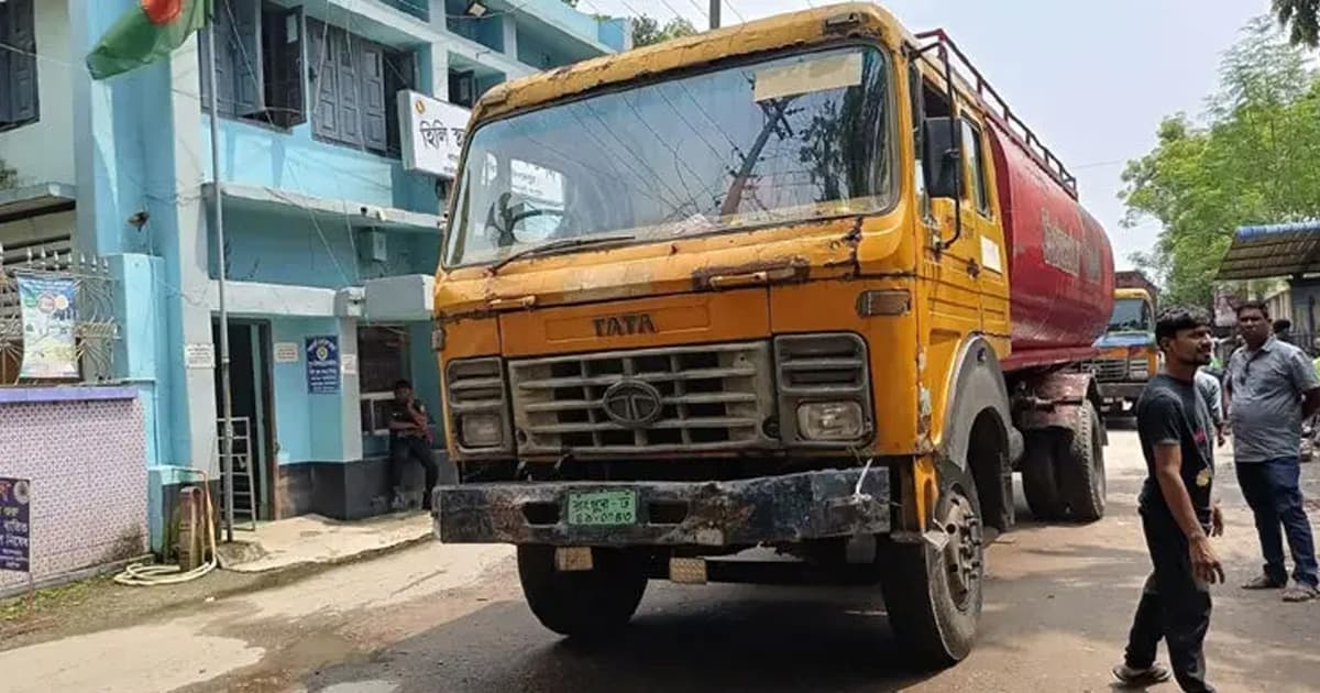 পাঁচ দিনের অচলাবস্থা কাটল, হিলি দিয়ে শুরু আমদানি-রপ্তানি