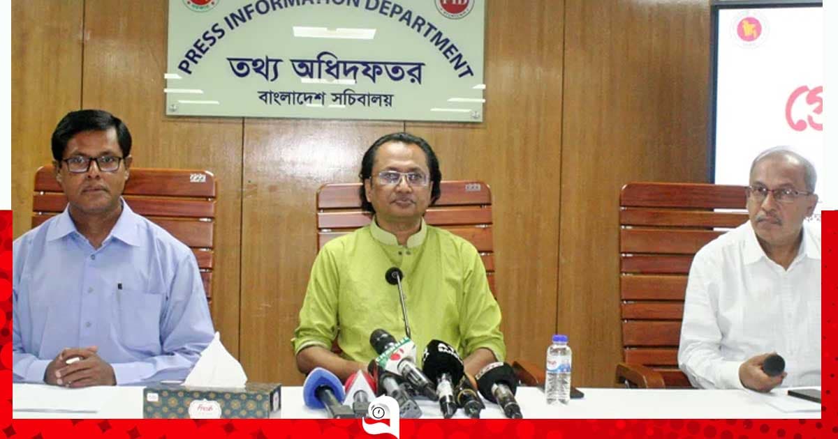 ভর্তুকির চাপ কমাতে তেলের দাম সমন্বয়: তথ্য উপদেষ্টা