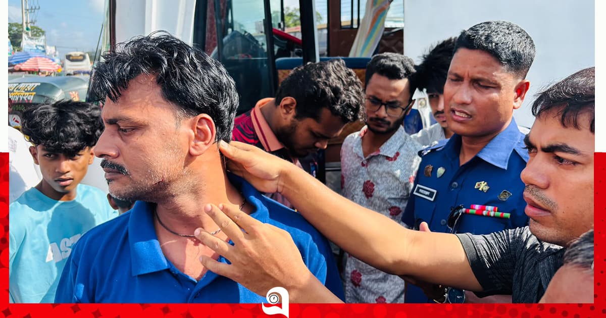 নোবিপ্রবির বাস চলককে মারধর, গ্রেপ্তার ২