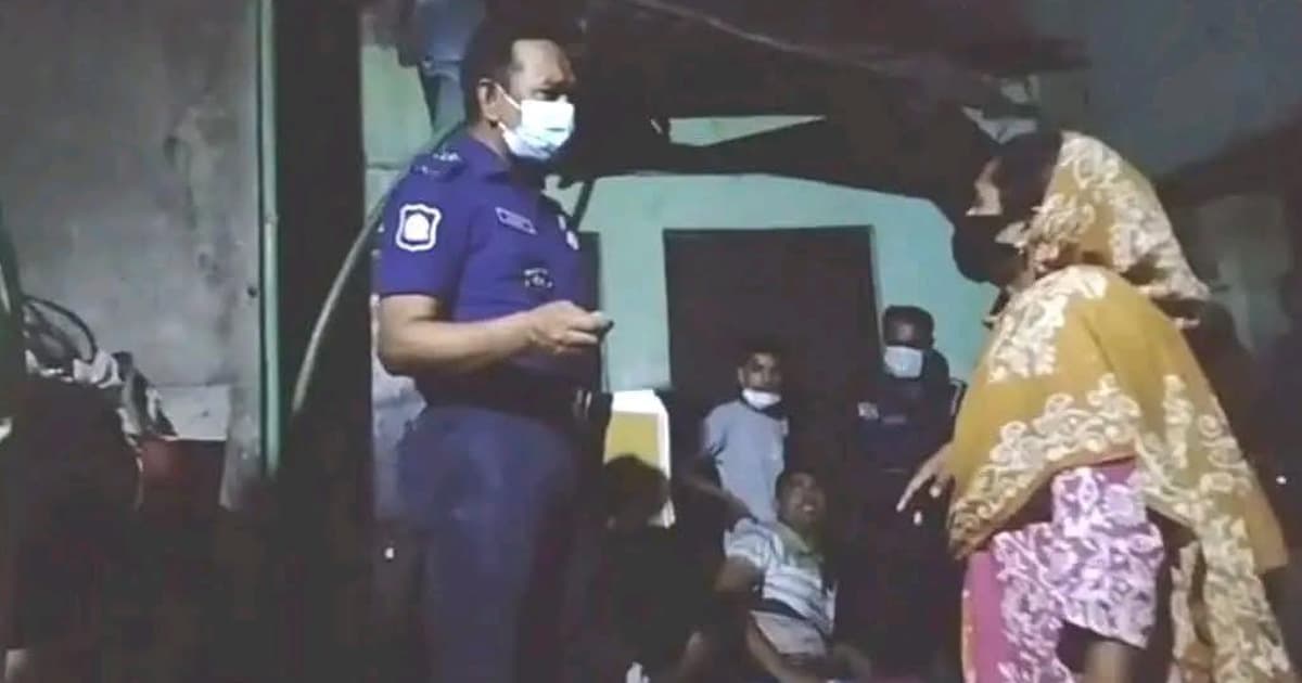 স্ত্রীকে হত্যার পর পালালেন স্বামী, ঘরের তালা ভেঙে লাশ উদ্ধার