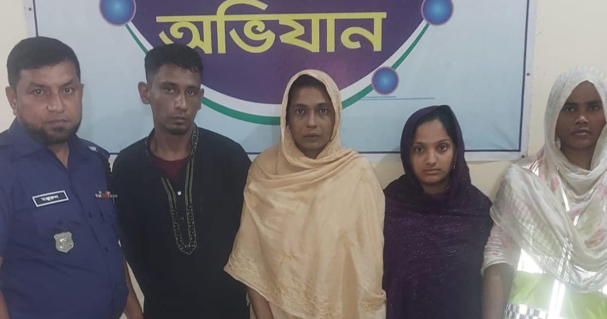 নীলফামারীতে অজ্ঞান পার্টির তিন সদস্য গ্রেপ্তার