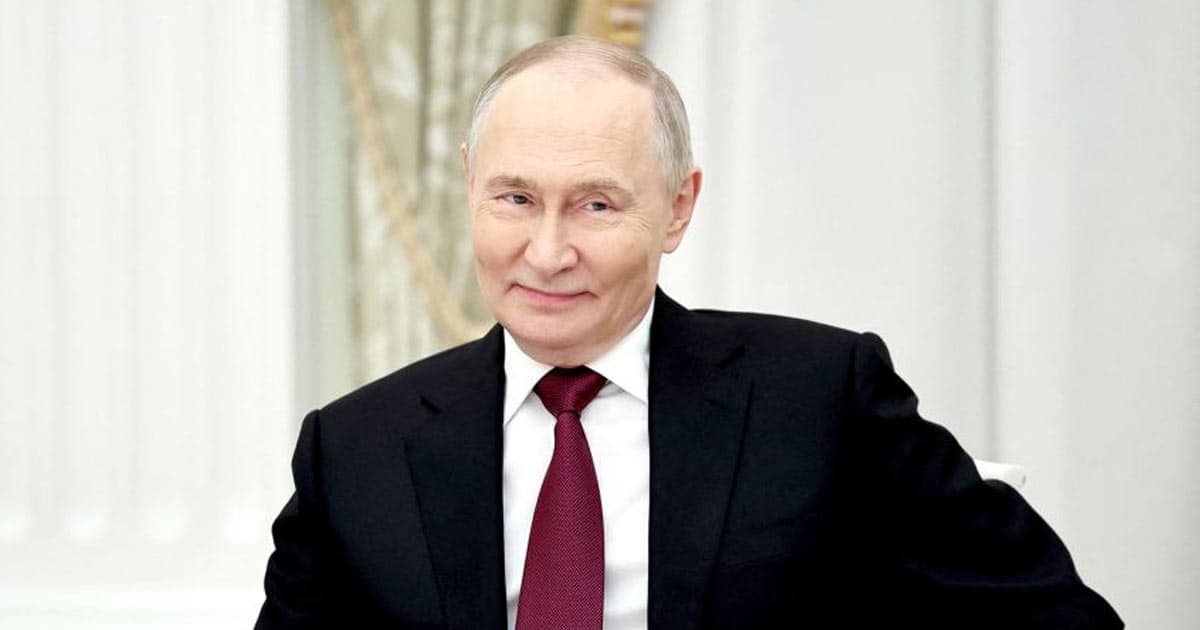 ইউক্রেনের সঙ্গে যুদ্ধবিরতি ঘোষণা করলেন পুতিন