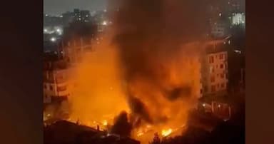 রাজধানীর তুরাগে বস্তিতে আগুন